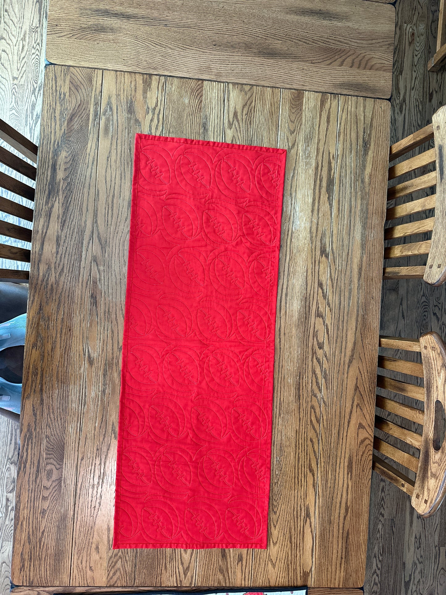 KC Chiefs Large Table Runner Kit
