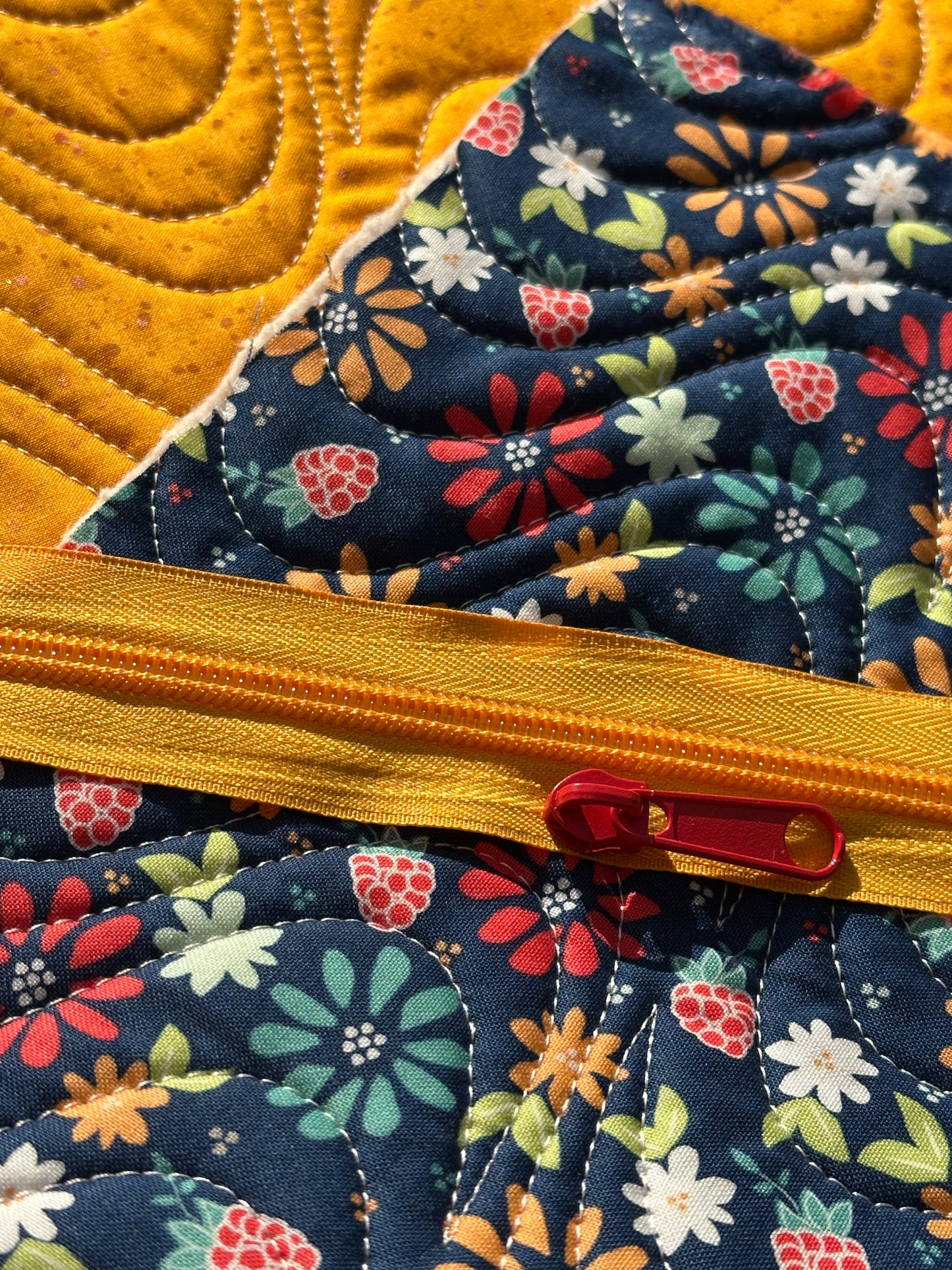 Quilted Fabric Pouch Kit - Raspberry Summer