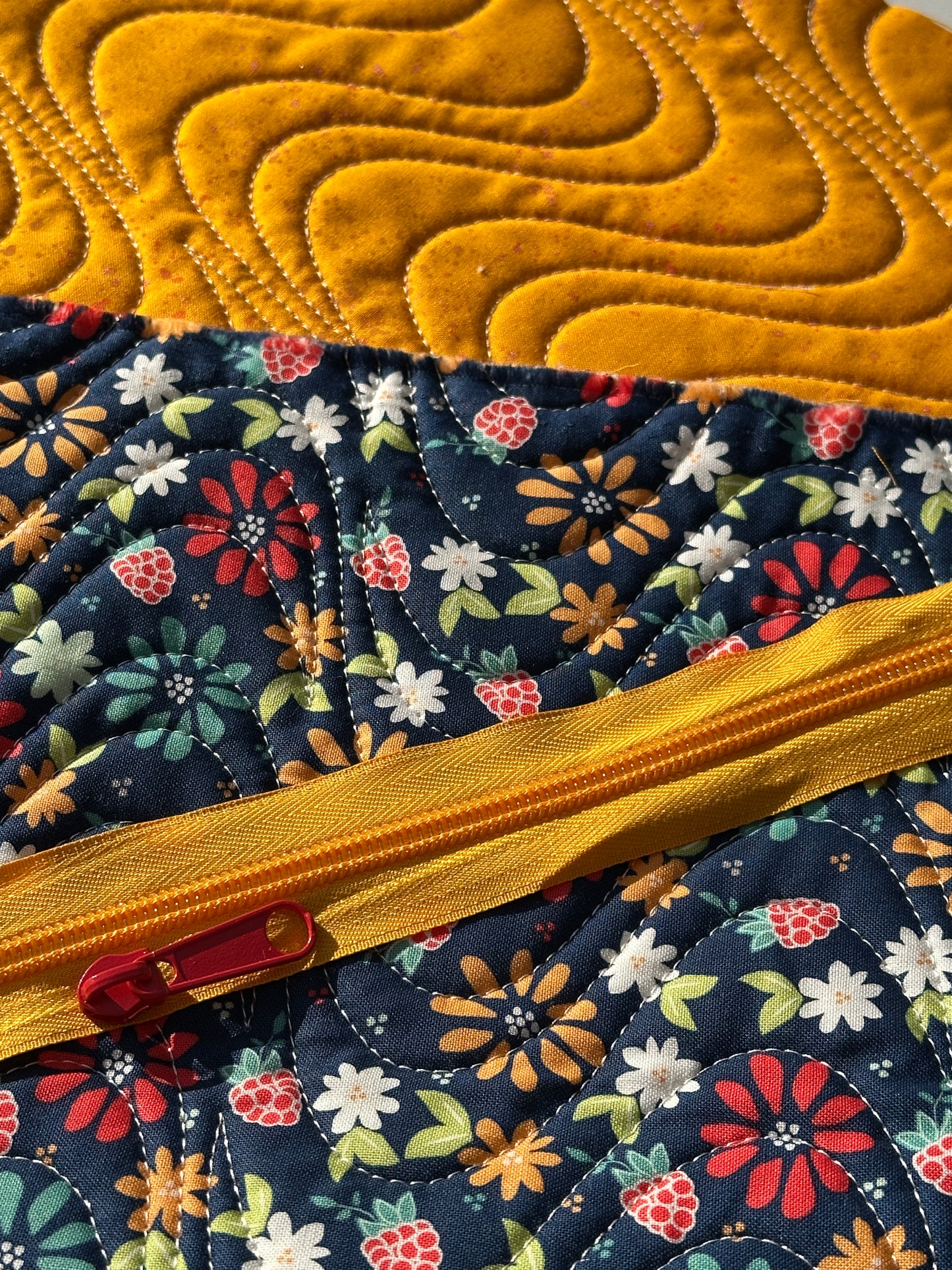 Quilted Fabric Pouch Kit - Raspberry Summer