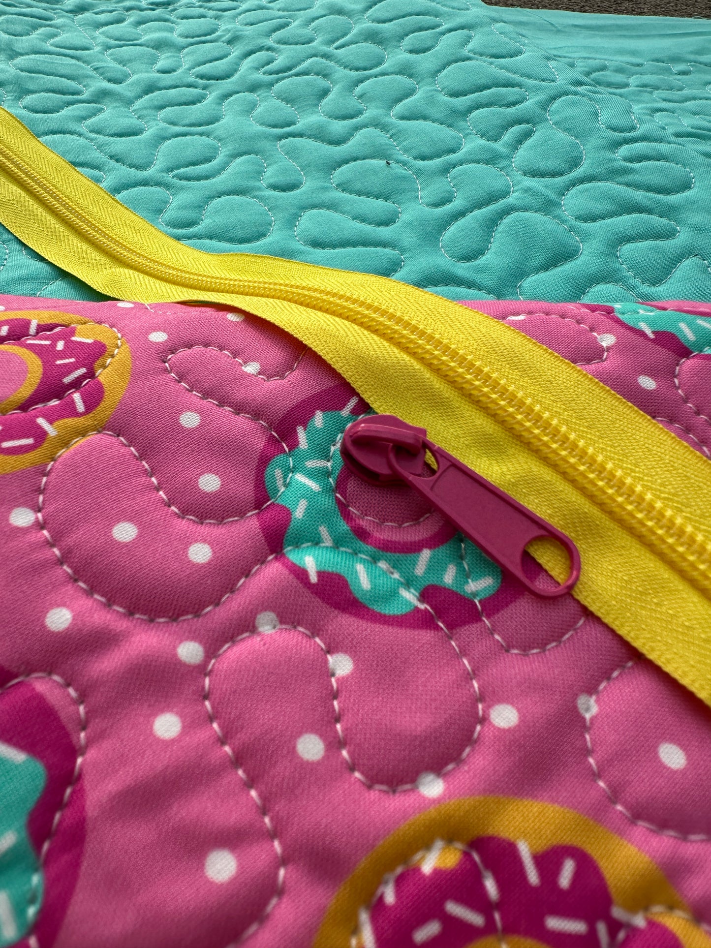 Quilted Fabric Pouch Kit - Pink Donuts
